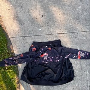 New York Knicks Full Zip Sweatshirt.